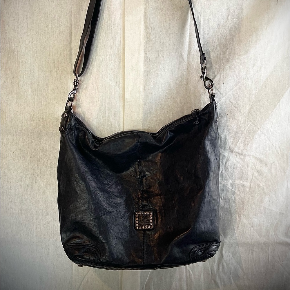 Campomaggi shoulder/cross body bag. Black